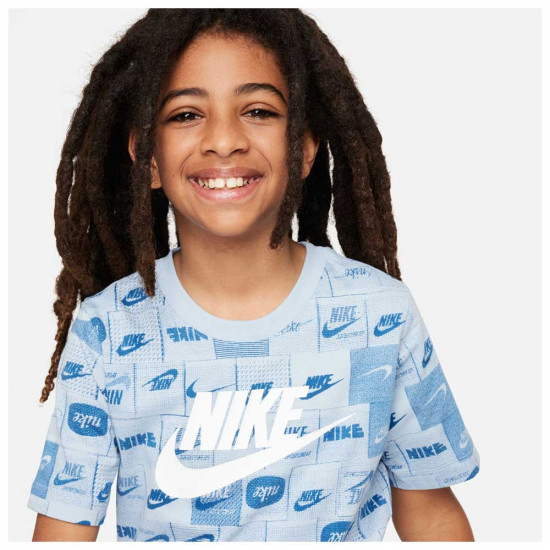 Nike Παιδική κοντομάνικη μπλούζα Sportswear Club Seasonal Allover Print Tee